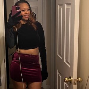 Black velvet crop top with gloves